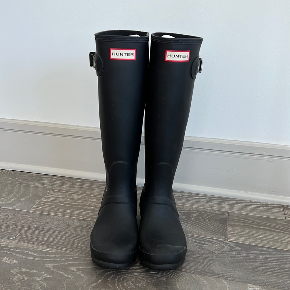 Hunter Matte Black Tall Rubber Rain Boots